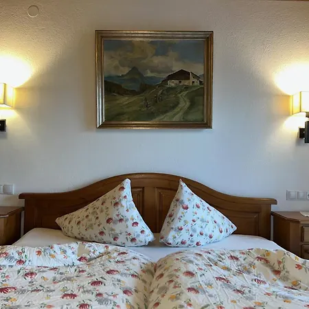 ゲストハウス Jenneweinhof トゥクス