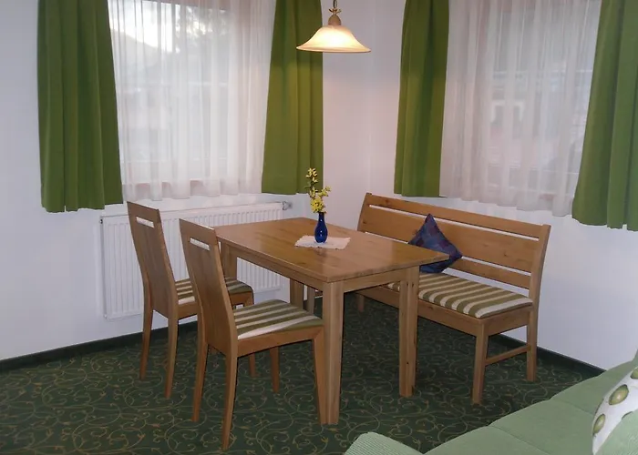 Guest house Jenneweinhof Tux