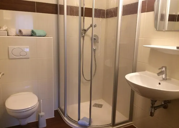 Guest house Jenneweinhof 3*